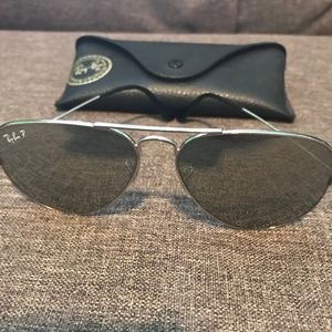 Ray-Ban Polarized Aviator sunglasses